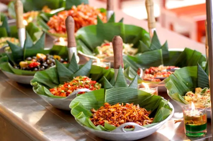 Typical Lombok Foods Rich in Indonesian Flavors